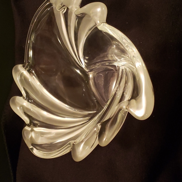 Mikasa crystal wave bowl - Picture 1 of 3